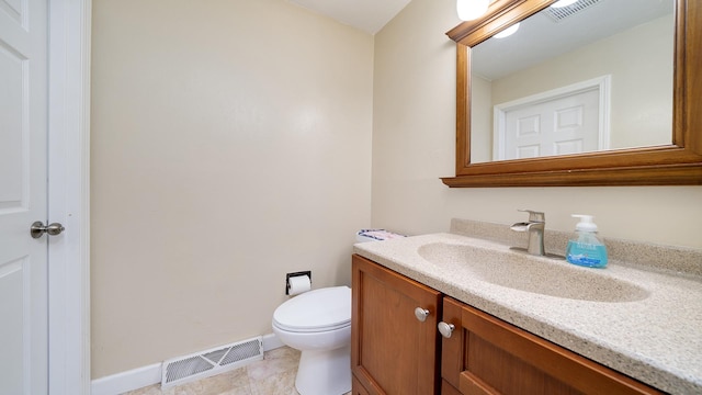7837 Wagon Wheel Ln, Rockford, IL 61109 - bathroom featuring vanity and tile patterned floors