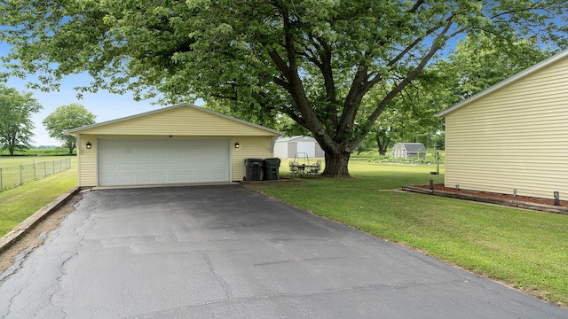 7837 Wagon Wheel Ln, Rockford, IL 61109 - view of detached garage