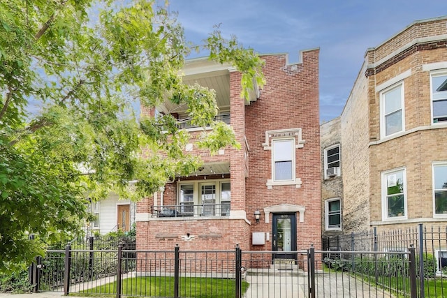 1639 W Farragut Ave, Chicago, IL 60640 - photo 1