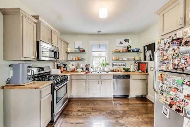 1639 W Farragut Ave, Chicago, IL 60640 - photo 45