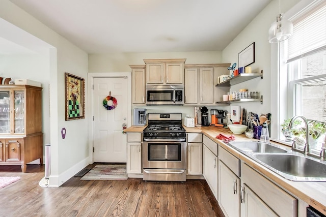 1639 W Farragut Ave, Chicago, IL 60640 - photo 46