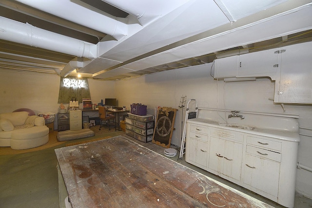 1411 E Hickory St, Streator, IL 61364 - basement featuring an office area