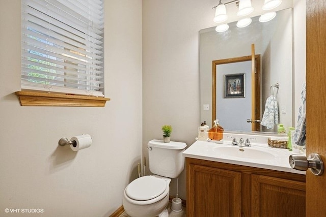711 Creekside Cir Unit 711, Gurnee, IL 60031 - bathroom featuring vanity and toilet