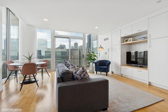 737 W Washington Blvd Unit 3306, Chicago, IL 60661 - photo 3