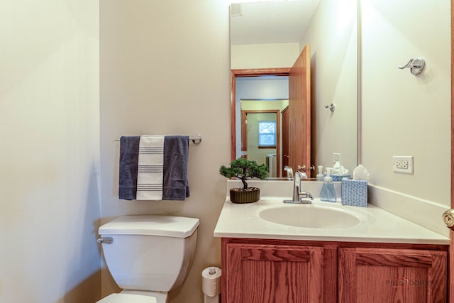 330 Greenview Ln, Lake Villa, IL 60046 - bathroom with toilet and vanity