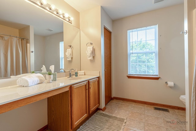 330 Greenview Ln, Lake Villa, IL 60046 - bathroom featuring vanity and tile patterned floors