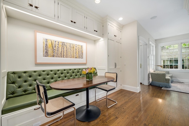 2131 W Schiller St, Chicago, IL 60622 - dining area with breakfast area, wood finished floors, and recessed lighting