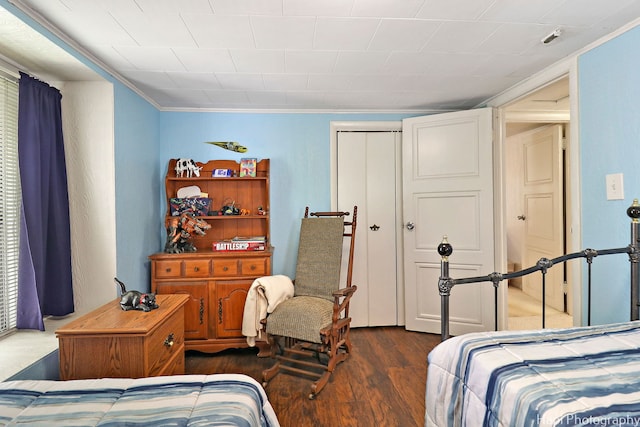 3914 N Richmond Rd, Johnsburg, IL 60051 - bedroom featuring wood finished floors, crown molding, and a closet