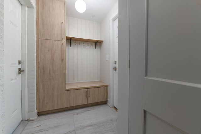 5309 Crain St, Skokie, IL 60077 - view of mudroom