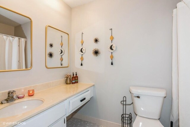 1441 Haverhill Dr Unit B, Wheaton, IL 60189 - full bathroom featuring vanity and tile patterned flooring