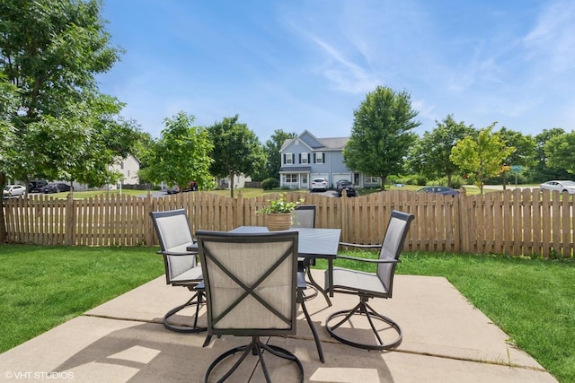 2715 Hoffman St, Plano, IL 60545 - view of patio / terrace with outdoor dining area