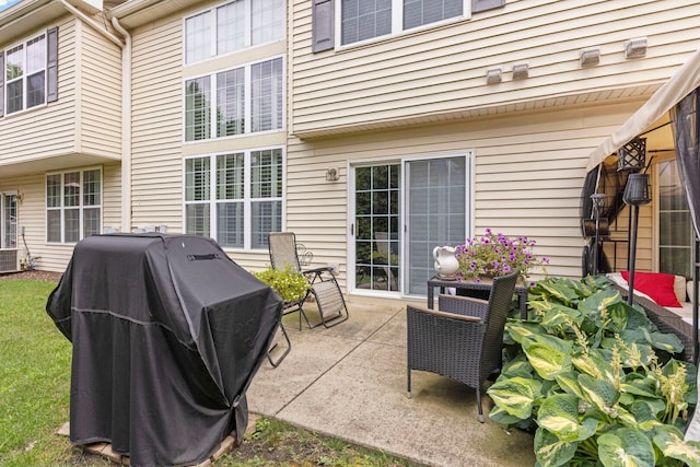2406 Georgetown Cir, Aurora, IL 60503 - view of patio with area for grilling