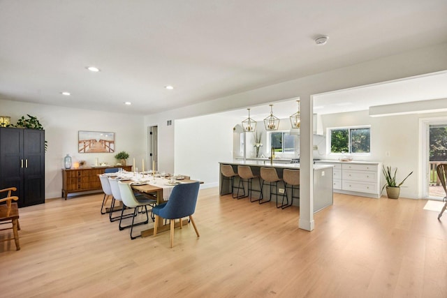 0N467 Cloos Ct, Winfield, IL 60190 - dining space with light wood finished floors and recessed lighting
