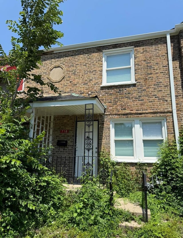 718 E 105th St, Chicago, IL 60628 - photo 1