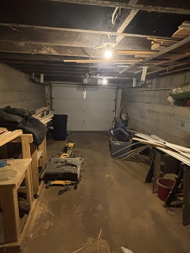 1805 Rock St, Peru, IL 61354 - view of unfinished below grade area