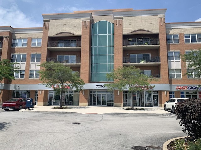 7050 183rd St Unit 203, Tinley Park, IL 60477 - photo 1
