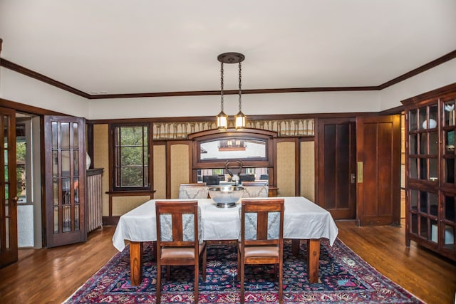 519 N Elmwood Ave, Oak Park, IL 60302 - dining area with wood finished floors and crown molding