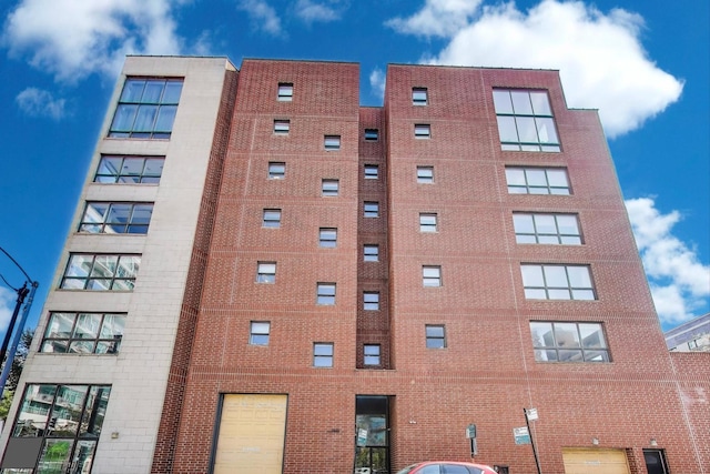 1600 S Wabash Ave Unit 4E, Chicago, IL 60616 - view of apartment building / complex