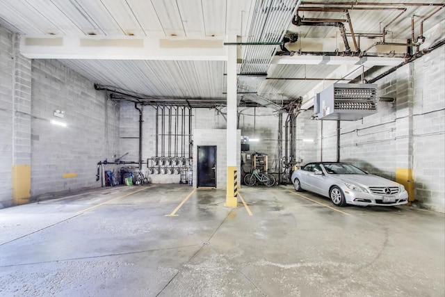 1600 S Wabash Ave Unit 4E, Chicago, IL 60616 - parking deck featuring a heating unit