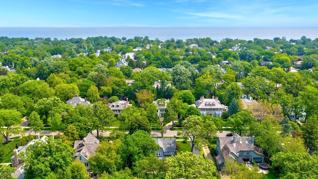 330 Abbotsford Rd, Kenilworth, IL 60043 - aerial view of a large body of water