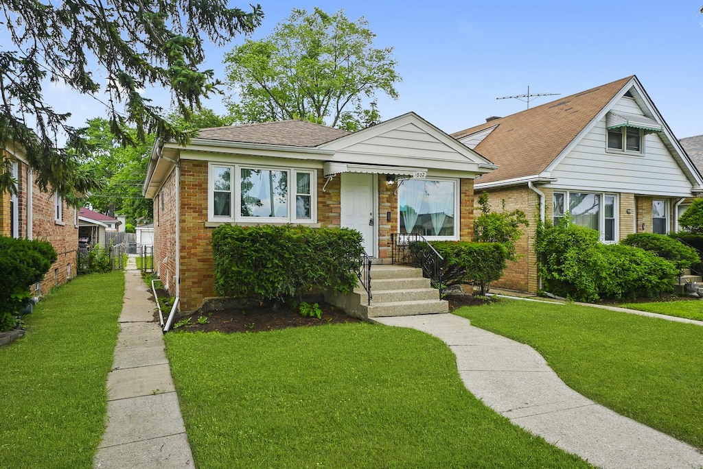 1032 Eastern Ave, Bellwood, IL 60104 - photo 1