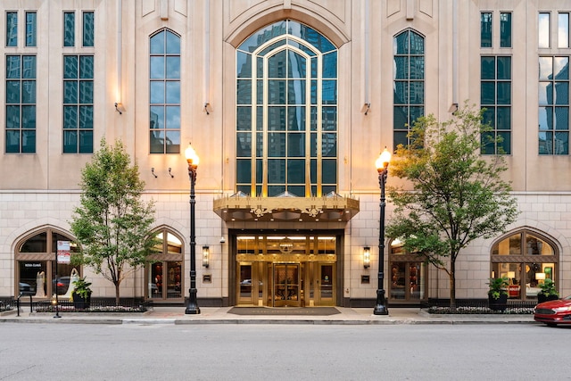 21 E Huron St Unit 3704, Chicago, IL 60611 - entrance to property featuring french doors