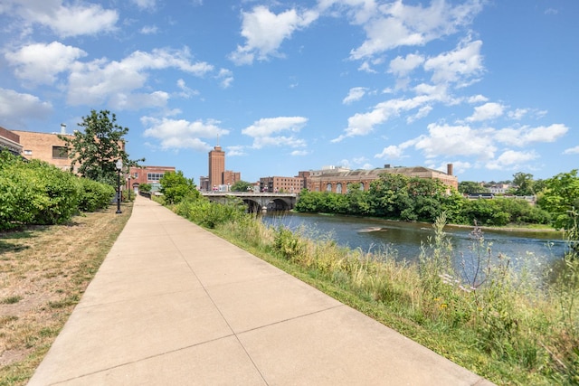 140 S River St Unit 307, Aurora, IL 60506 - view of home's community with a water view