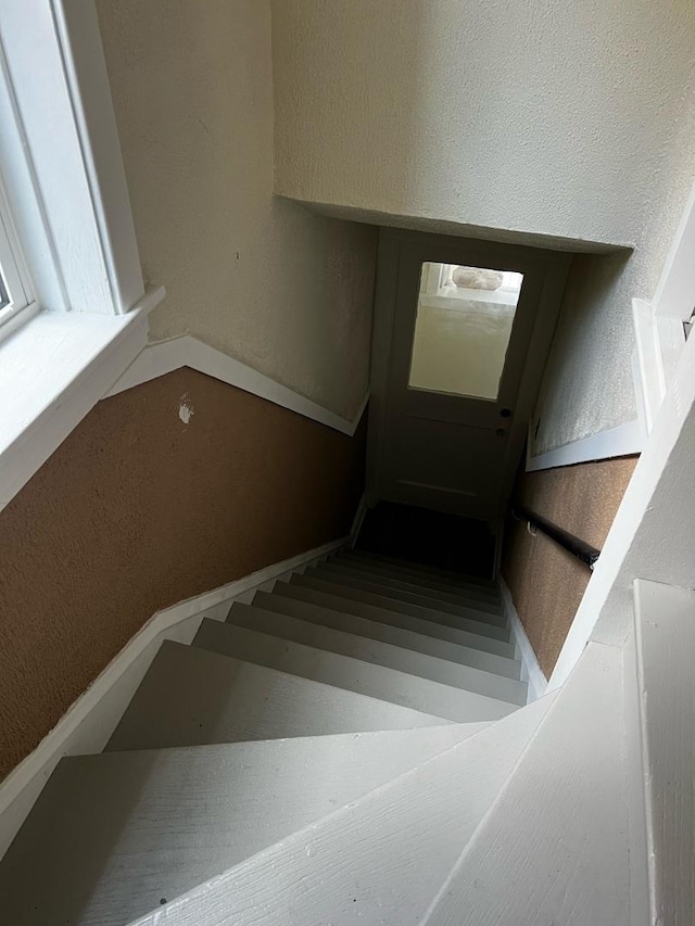 730 N Spaulding Ave, Chicago, IL 60624 - view of stairway