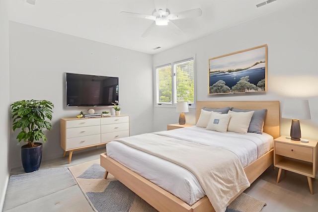 321 Newman Ct, Lake Bluff, IL 60044 - bedroom with a ceiling fan