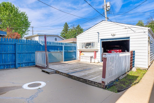 4751 S Hamlin Ave, Chicago, IL 60632 - view of garage