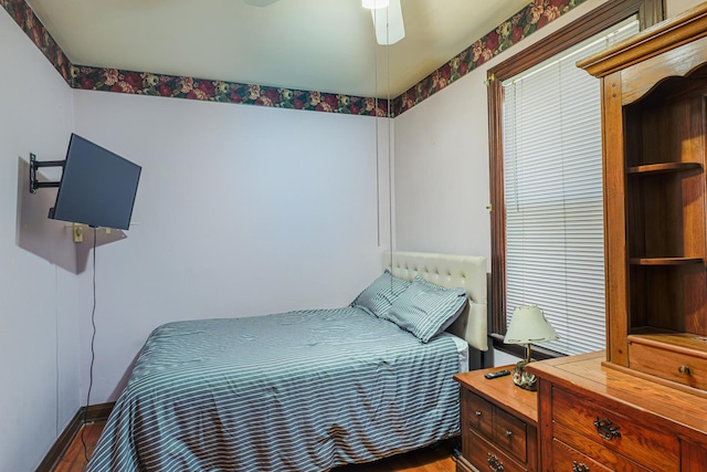 4751 S Hamlin Ave, Chicago, IL 60632 - bedroom with wood finished floors and baseboards