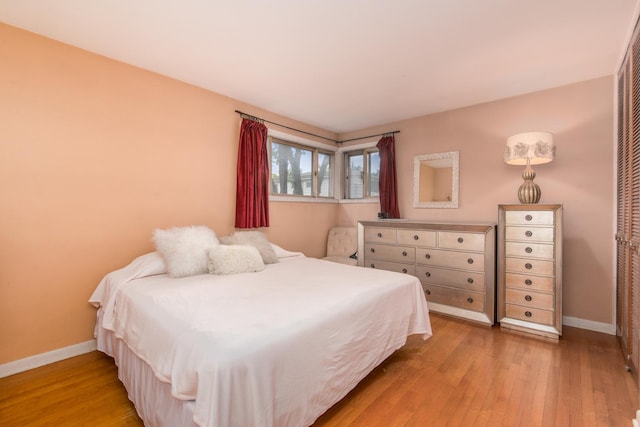 1231 N Hamlin Ave, Park Ridge, IL 60068 - bedroom featuring hardwood / wood-style floors