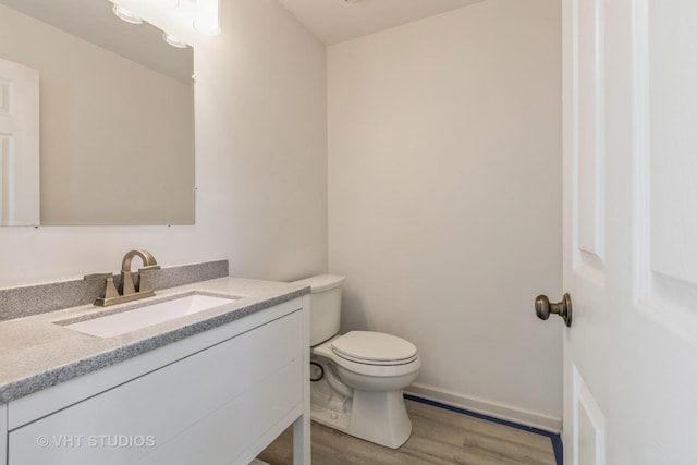 2895 Lahinch Ct, Aurora, IL 60503 - bathroom featuring wood finished floors and vanity