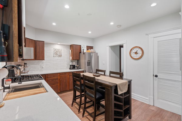 3621 Vernon Ave, Brookfield, IL 60513 - photo 4