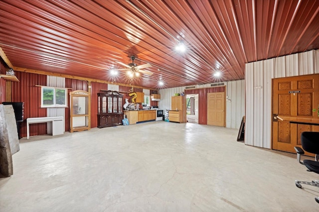 16383 US Highway 52, Newark, IL 60541 - misc room with concrete floors and ceiling fan
