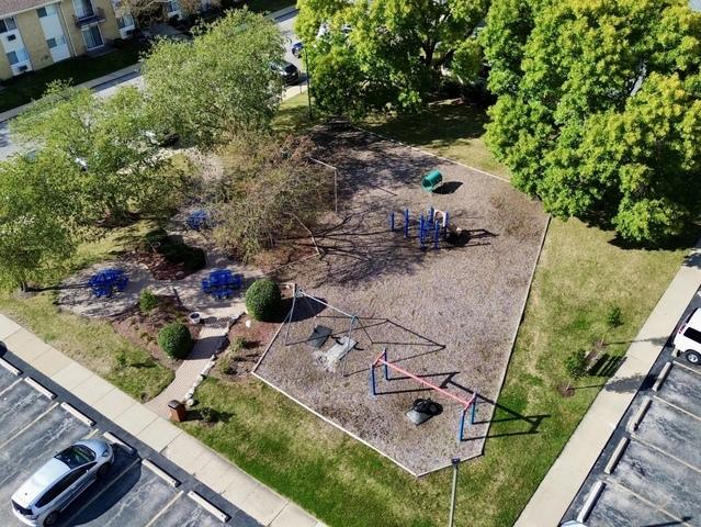 8928 Stevens Dr Unit 1A, Des Plaines, IL 60016 - drone / aerial view