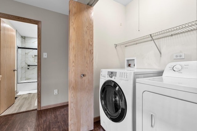 3505 Indian Head Ln, Joliet, IL 60435 - laundry room with washer and clothes dryer and wood finished floors
