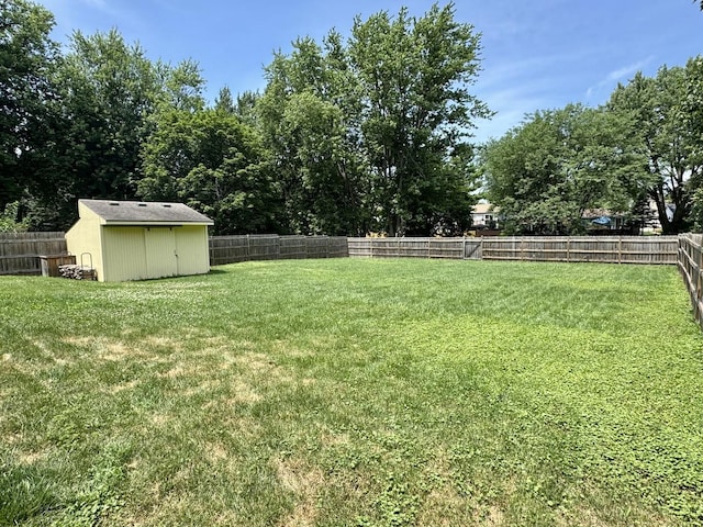 10 Kensington Cir, Bloomington, IL 61704 - photo 22