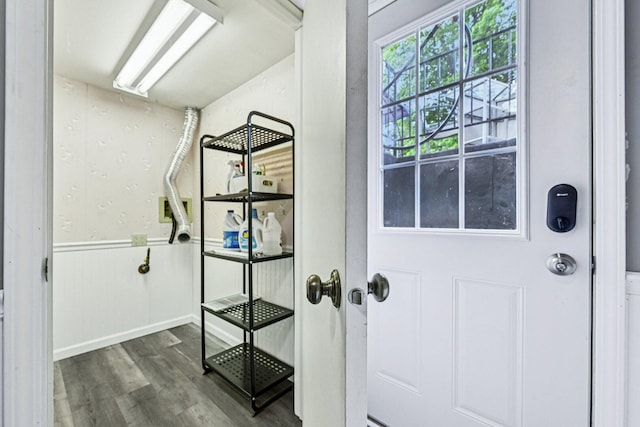 412 E S St, Peotone, IL 60468 - entryway with wood finished floors