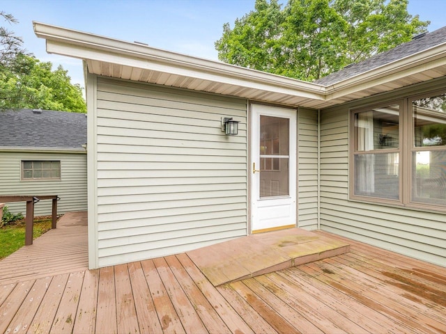 512 S Elida St, Winnebago, IL 61088 - view of deck