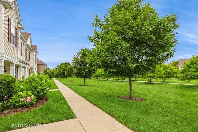 543 Topeka Dr, Grayslake, IL 60030 - photo 17