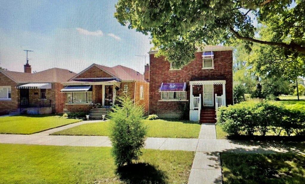 9748 S Drexel Ave, Chicago, IL 60628 - photo 1
