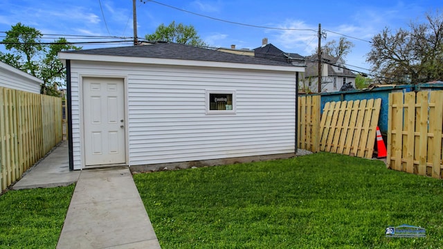 300 N Lockwood Ave, Chicago, IL 60644 - view of outdoor structure with a fenced backyard