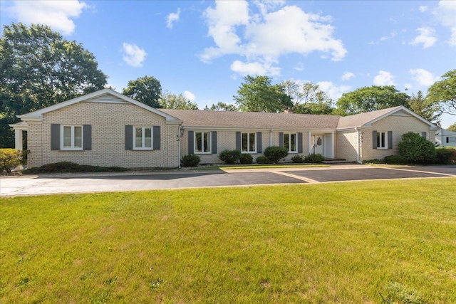 972 Castlegate Ct, Lake Forest, IL 60045 - photo 1
