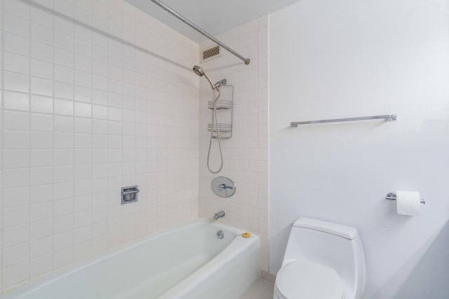 360 E Randolph St Unit 503, Chicago, IL 60601 - bathroom with washtub / shower combination and toilet
