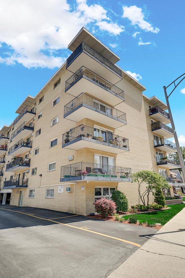 320 Circle Ave Unit 308, Forest Park, IL 60130 - photo 18