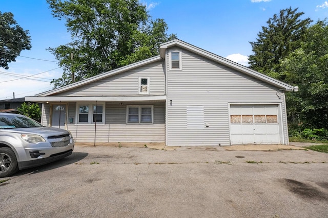 208 Frank Ave, Joliet, IL 60435 - view of side of home