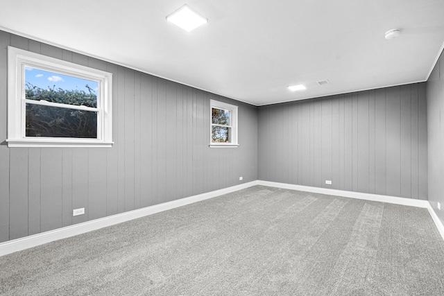 16961 Parkside Ave, South Holland, IL 60473 - carpeted spare room featuring a smoke detector