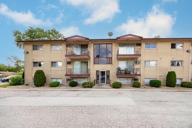 18361 Glen Oak Ave Unit 1E, Lansing, IL 60438 - photo 1