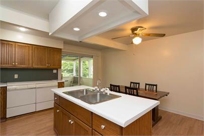 1008 E Florida Ave, Urbana, IL 61801 - photo 33